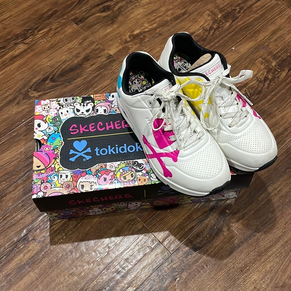 Tokidoki Skechers sz6 - like new